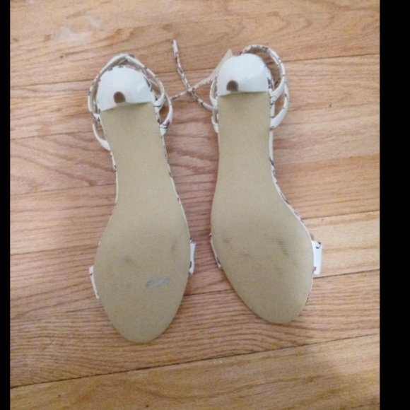 NWOT Nine West Womens Ankle Strap Floral Print Open Toe Heels Sz 7.5 - Picture 3 of 3